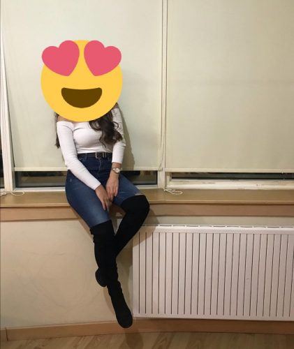 Askere Götten Veren Foça Escort Jale